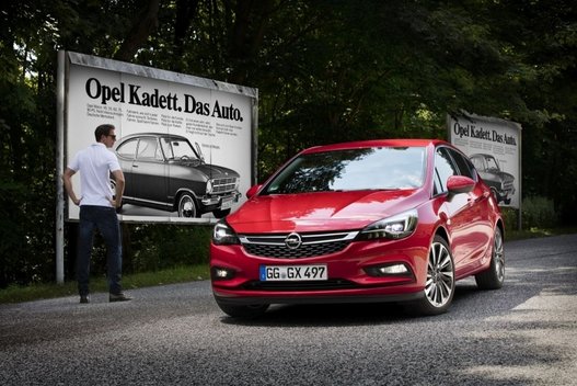 „Europos metų automobiliu“ tapo naujos kartos „Opel Astra“