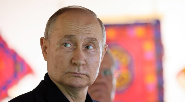 Putinas akimirką sudvejojo ir padarė vieną klaidą: pripratinti prie žiaurumo rusai jam to gali neatleisti (nuotr. SCANPIX)