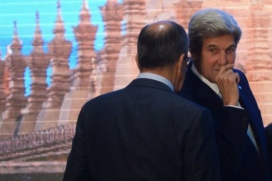 S. Lavrovas ir J. Kerry (nuotr. SCANPIX)