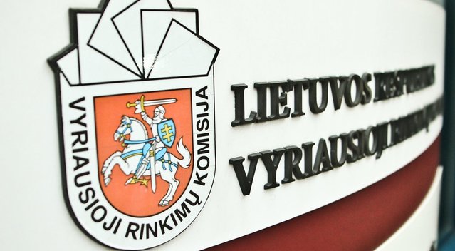 VRK išdavė parašų rinkimo lapus kandidatui į prezidentus Gintautui Kniukštai (nuotr. Fotodiena.lt)