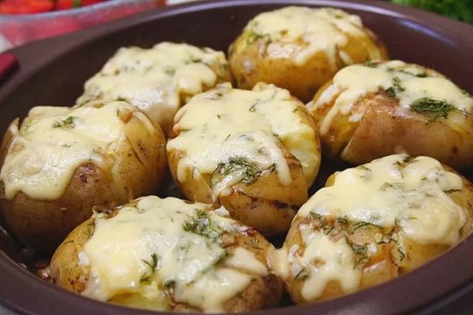Kitoks bulvių receptas (Nuotr. worldrecipes.eu)  