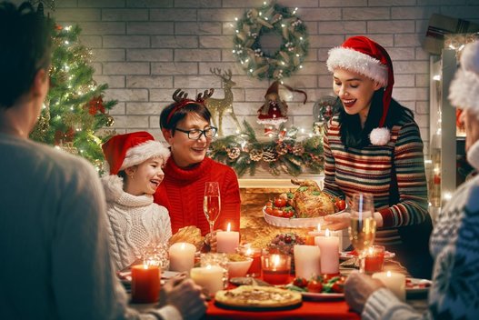 Kalėdinis stalas (nuotr. Shutterstock.com)