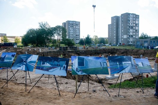 Fabijoniškių baseino statybų pradžia (nuotr. Tv3.lt/Ruslano Kondratjevo)