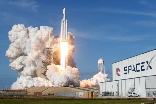 „SpaceX“ (nuotr. SCANPIX)