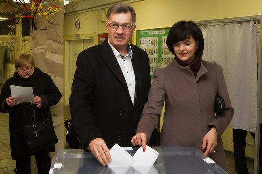 A. Butkevičius prabalsavo savivaldybės rinkimuose (nuotr. Balsas.lt/Ruslano Kondratjevo)