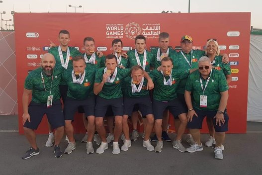 Ryčio Šležio treniruojami futbolininkai Abu Dabyje laimėjo aukso medalius.  (nuotr. asm. archyvo)