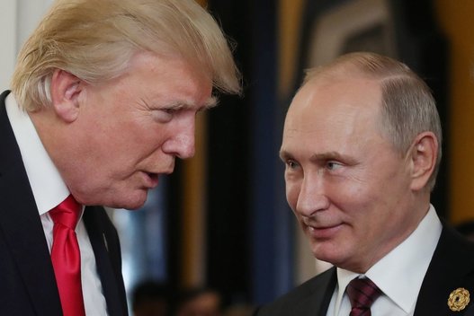 Atskleistos Donaldo Trumpo ir Putino pokalbio detalės