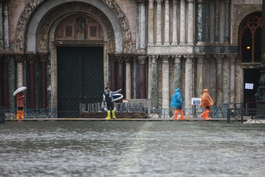 Potvynis Venecijoje (nuotr. Scanpix)  