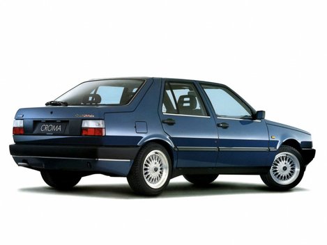 „Fiat Croma Turbo“ : Vienas rečiausių 9 dešimtmečio sedanų