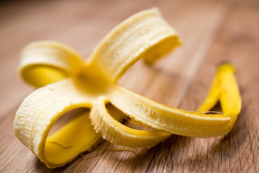 Banano žievė  (nuotr. 123rf.com)