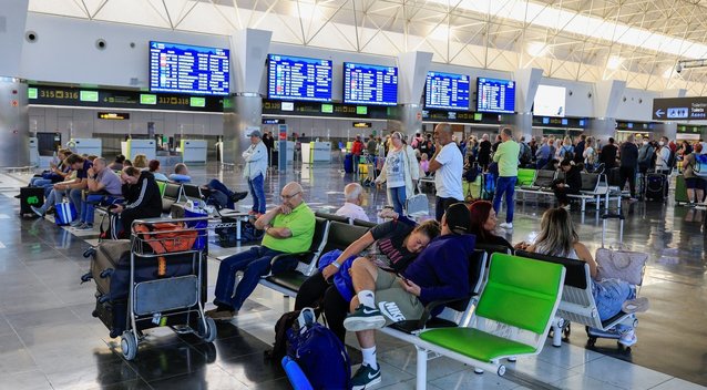 Kanaruose – tropinės audros šėlsmas: tūkstančiai atostogautojų įstrigo oro uostuose (nuotr. SCANPIX)