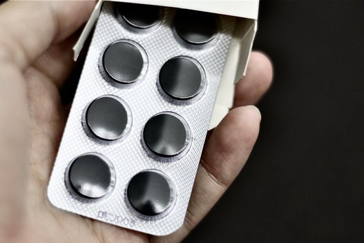 „Angliuko“ vartojimo ypatumai – kai kuriems žmonėms gali prireikti ir 30 tablečių per dieną (nuotr. Shutterstock.com)