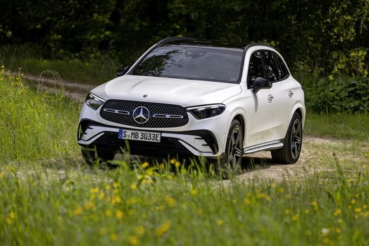 Naujos kartos „Mercedes-Benz GLC“ Lietuvoje pasirodys šių metų rudenį