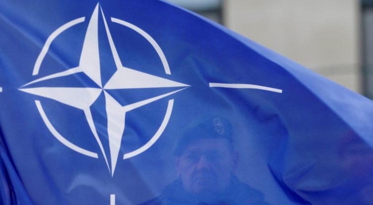 Latvijos gynybos ministras: NATO yra šalies saugumo garantas    (nuotr. SCANPIX)