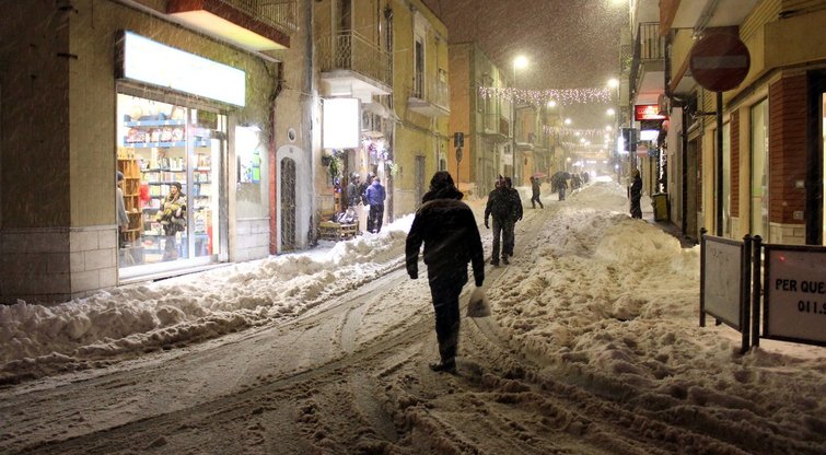 Sniegas Italijoje (nuotr. Vida Press)