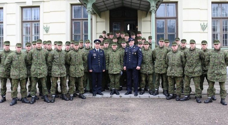 Lietuvos kariuomenės Karinės oro pajėgos minėjo 25-ąsias atkūrimo ir 98-ąsias Lietuvos karo aviacijos įkūrimo metines (nuotr. KAM)  