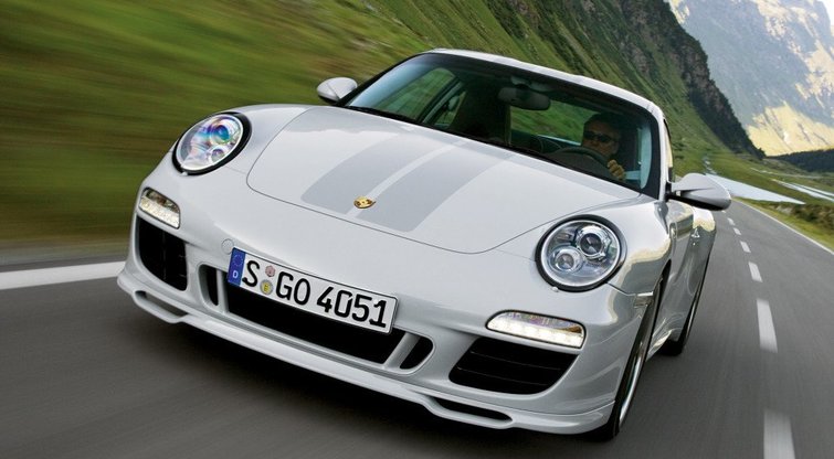 12 rečiausiausių „Porsche 911“ modelio versijų