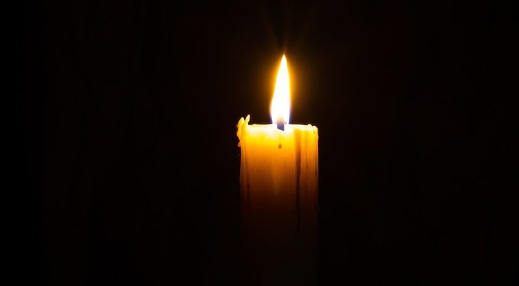 Žvakė  (nuotr. 123rf.com)