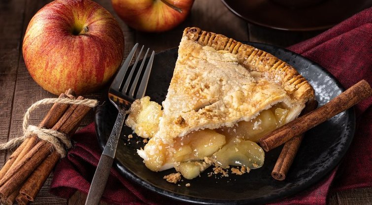 Itališkas obuolių pyragas: išbandykite šį receptą (nuotr. Shutterstock.com)
