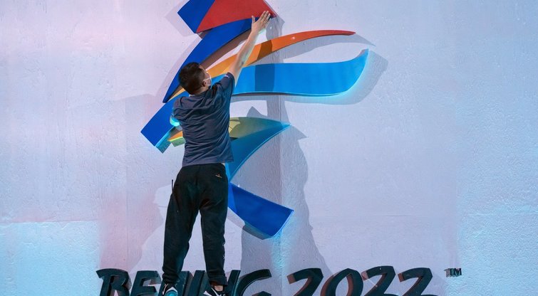 Pristatyti pirmieji Pekino olimpinių žaidynių gidai. (nuotr. SCANPIX)