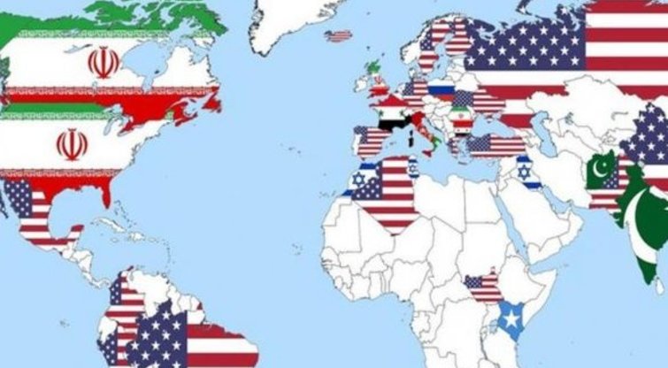 Pasaulio žemėlapis, atskleidžiantis nuomonę apie pavojingiausias valstybes (nuotr. Reddit/Loulan)  