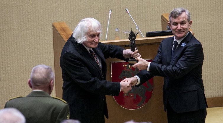 Įteikta Laisvės premija: apdovanotas partizanas Albinas Kentra-Aušra (Paulius Peleckis/Fotobankas)