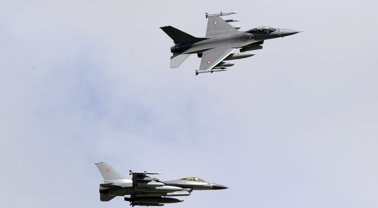 Naikintuvai „F-16“ (nuotr. SCANPIX)