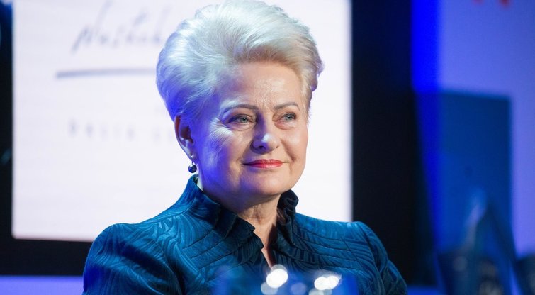 Dalia Grybauskaitė Knygų mugėje (nuotr. Fotodiena/Justino Auškelio)
