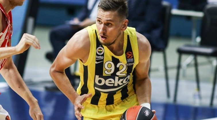 Edgaras Ulanovas. (nuotr. Euroleague Basketball)
