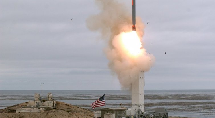  Sparnuotosios raketos bandymas (nuotr. SCANPIX)