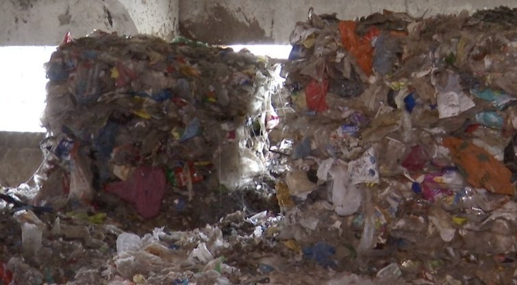 Plastiko atliekos (nuotr. stop kadras)