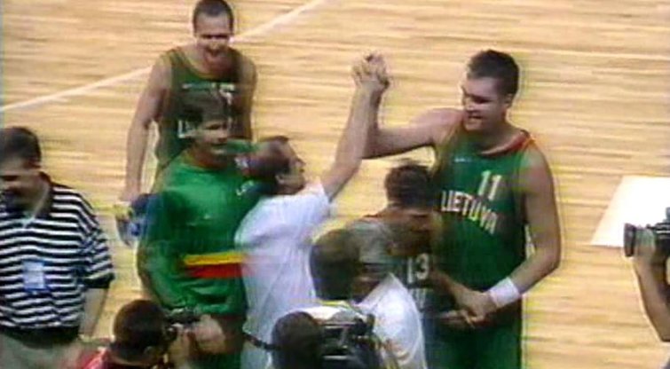 Lietuva - Rusija 1995 m. ketvirtfinalis (nuotr. YouTube)