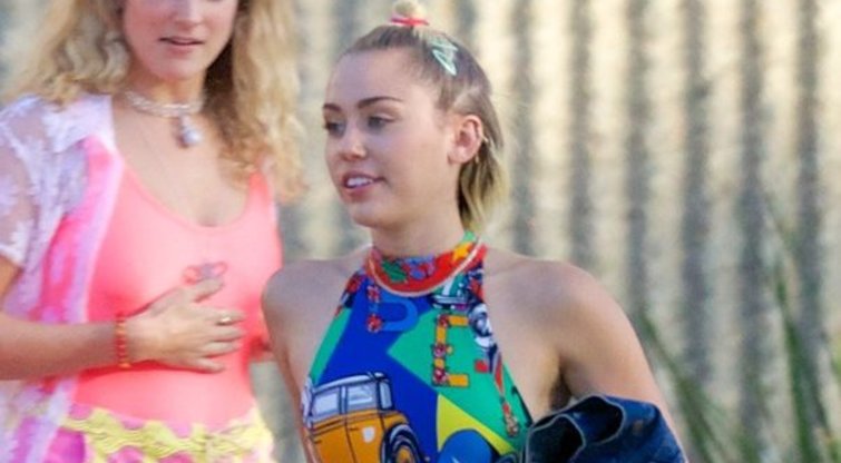  Miley Cyrus tapo lytiškai plintančių ligų kovos veidu (nuotr. Vida Press)
