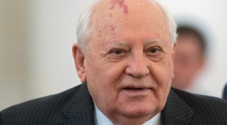 Michailas Gorbačiovas: atsisakykime branduolinių ginklų ir karų (nuotr. SCANPIX)