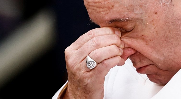 Kalbėdamas apie Ukrainą popiežius Pranciškus susigraudino (nuotr. SCANPIX)