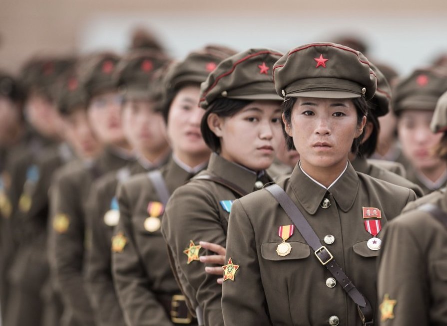 Moterys Šiaurės Korėjos kariuomenėje: prievartavimai, badas ir sanitarinių sąlygų košmaras (nuotr. SCANPIX)