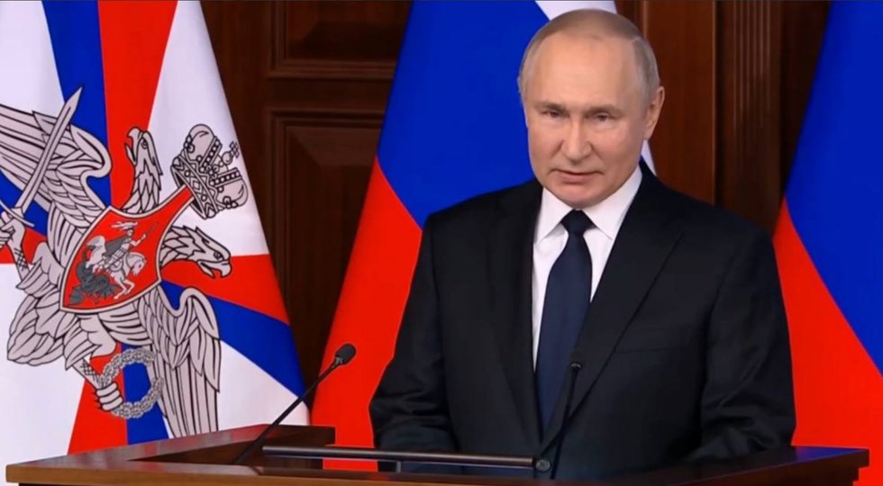 Putino pareiškimai: tobulins branduolinės triados ginkluotę, „kariuomenės finansinės galimybės yra neribotos“ (nuotr. Telegram)