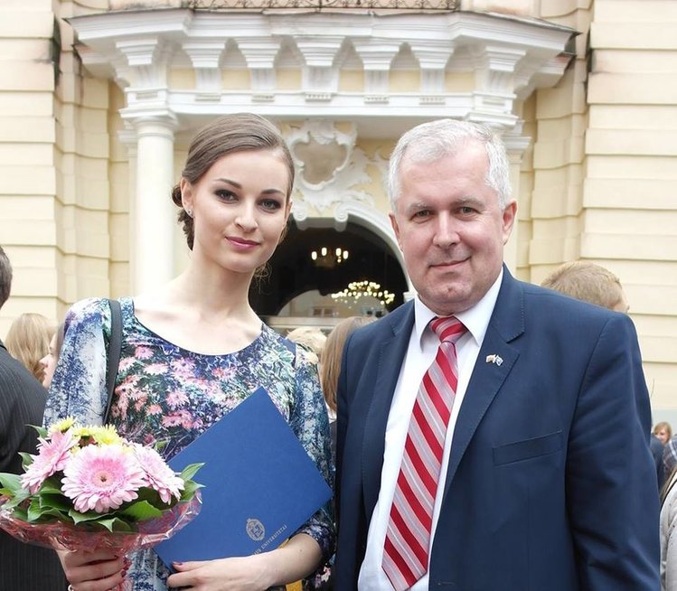 Lina Anušauskienė su vyru (nuotr. asmeninio albumo („Facebook“)