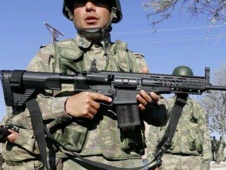 Turkijos kariuomenės technika (nuotr. YouTube)