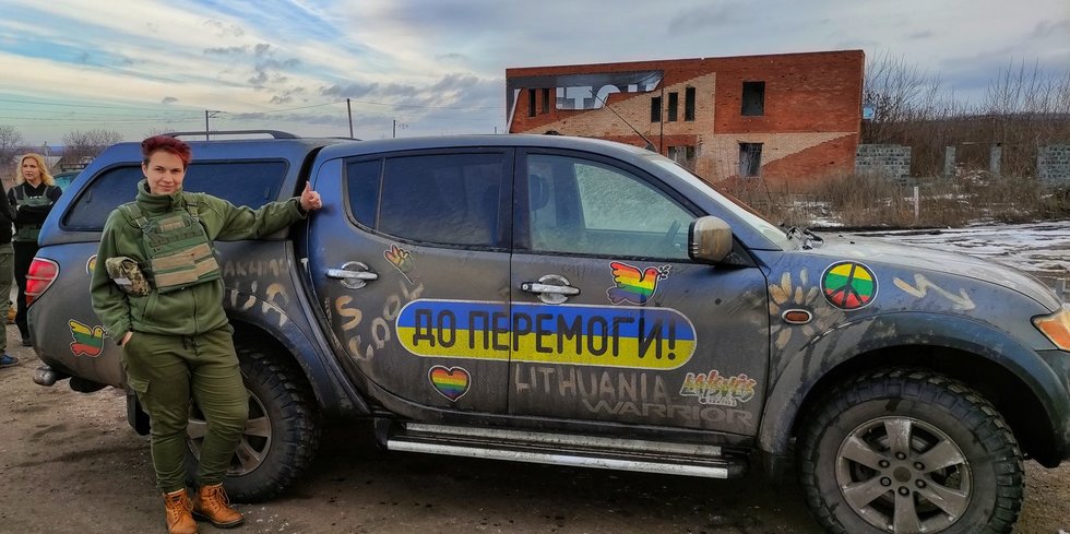 Paramą LGBT jaunuoliams teikianti savanorė padeda ir karą patiriantiems ukrainiečiams 