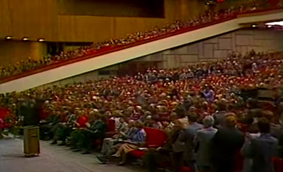 1989 m. liaudies deputatų suvažiavimas (nuotr. „YouTube“)