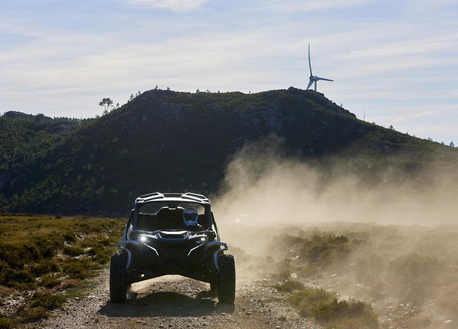 „Can-Am Maverick R X RS“ bandymai Portugalijoje