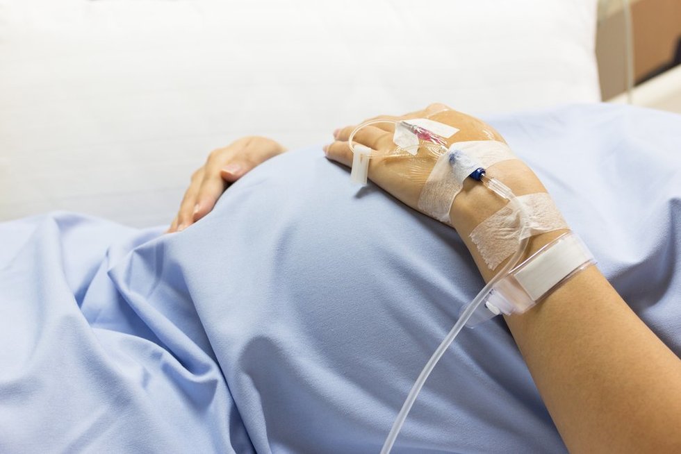 Klaipėdietė dėl kūdikio praradimo kaltina Kauno klinikų medikus