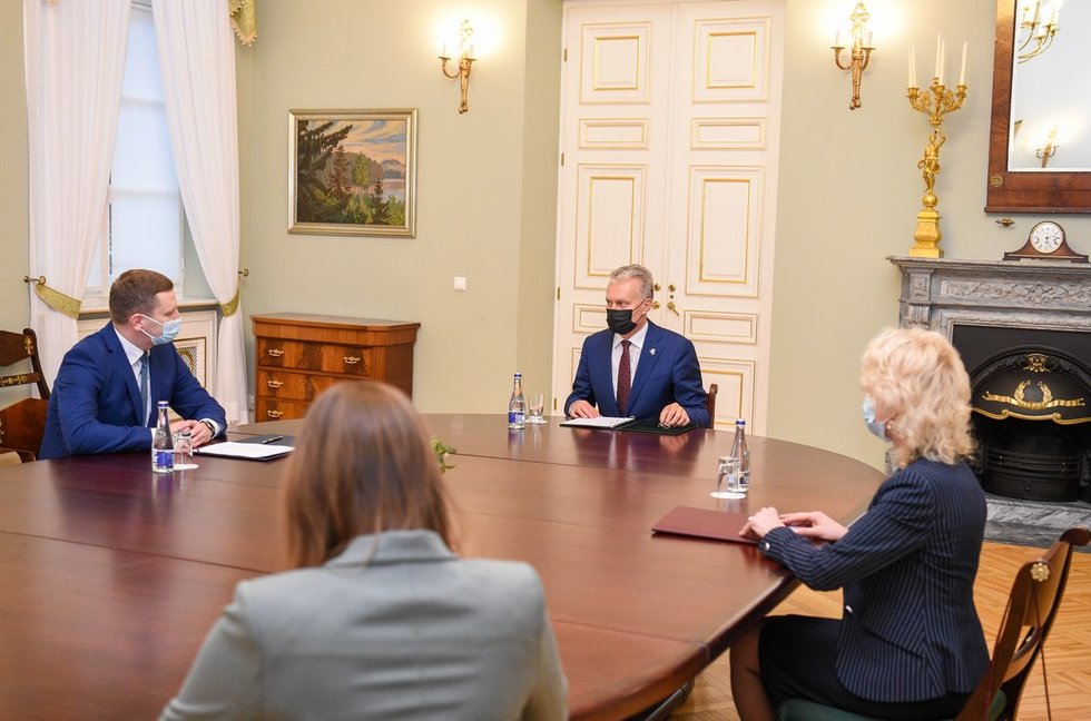 Kandidatas į kultūros ministrus S. Kairys susitiko su G. Nausėda