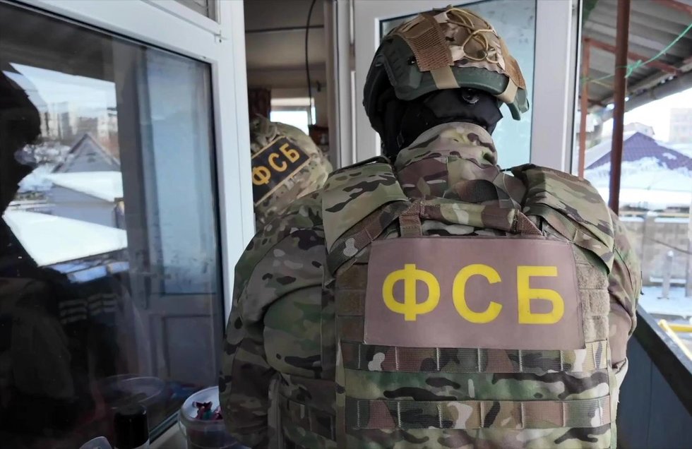 Rusija skelbia sulaikiusi Ukrainai šnipinėjusį vyrą (nuotr. SCANPIX)