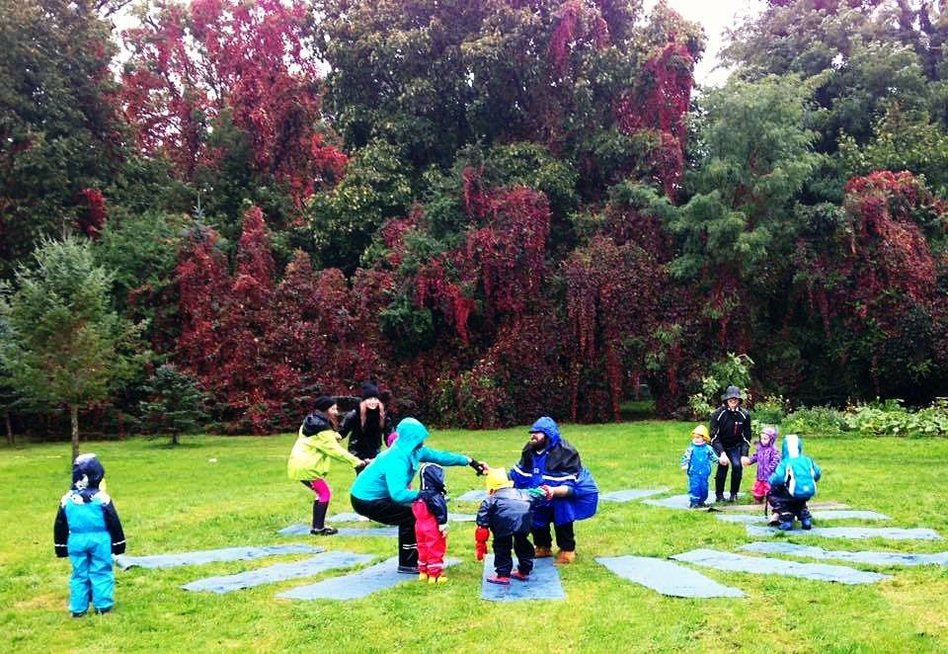Vaikų joga lauko darželyje (nuotr. Organizatorių)