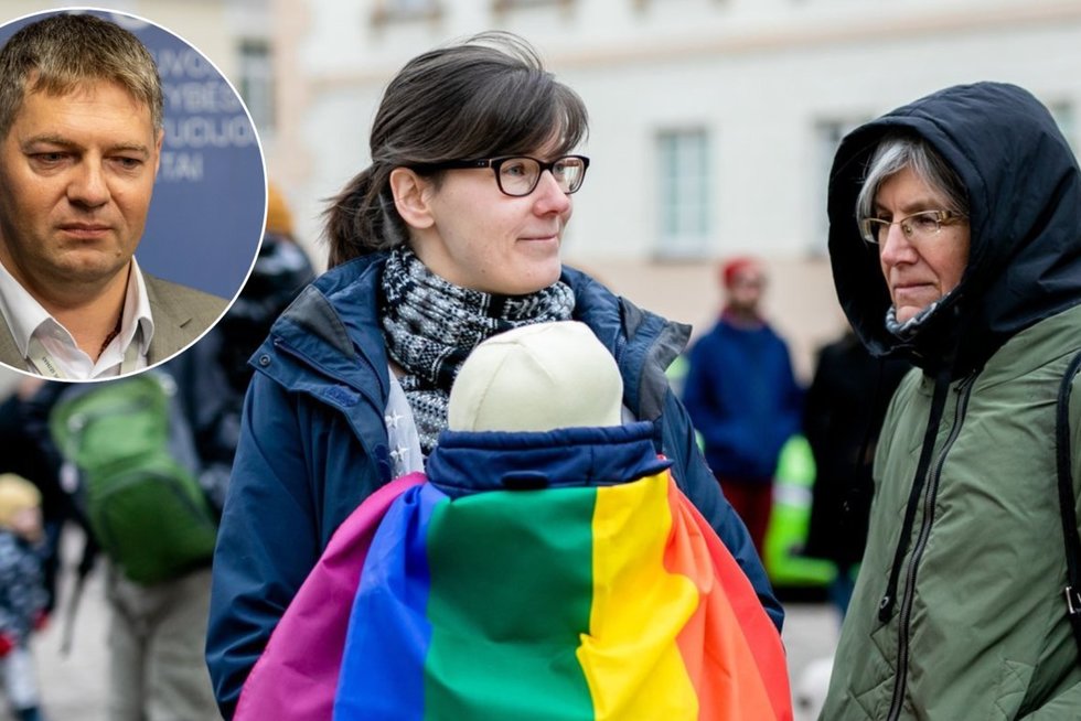 EK siūlo vienos lyties tėvus pripažinti visoje Europos Sąjungoje: „Jis būtų privalomas Lietuvai“ (tv3.lt fotomontažas)