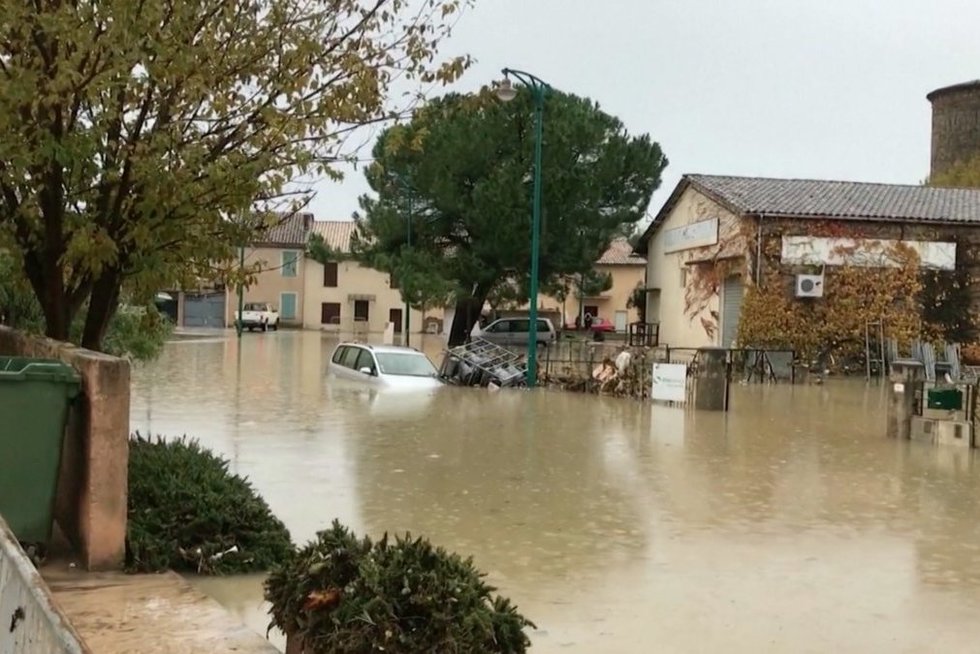 Potvyniai Prancūzijoje ir Italijoje (nuotr. stopkadras)  