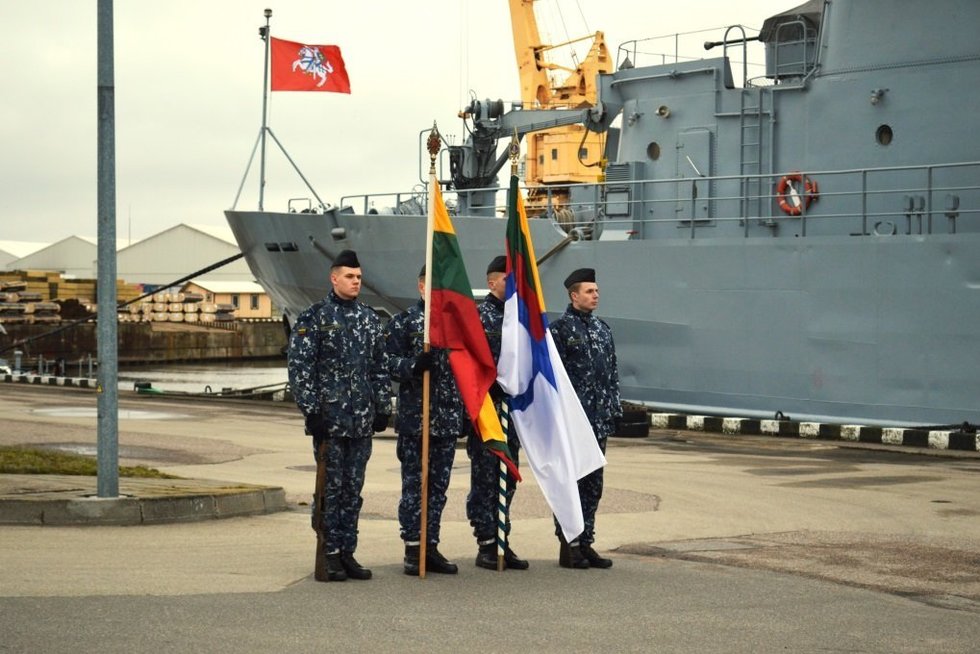 Į operaciją išlydėta pirmoji  Lietuvos karių laivų apžiūros grupė (nuotr. Audriaus Vitkausko)  