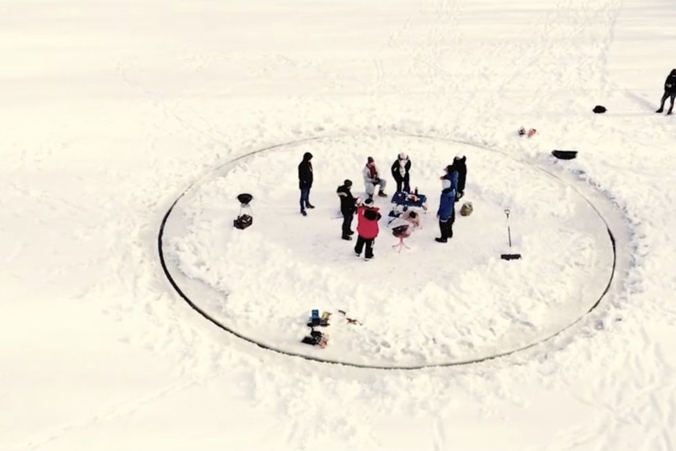 Ledo karuselė Raseinių rajone  (nuotr. stop kadras)